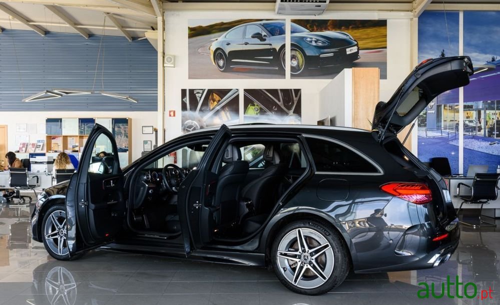 2022' Mercedes-Benz C 300 E Amg Line photo #4