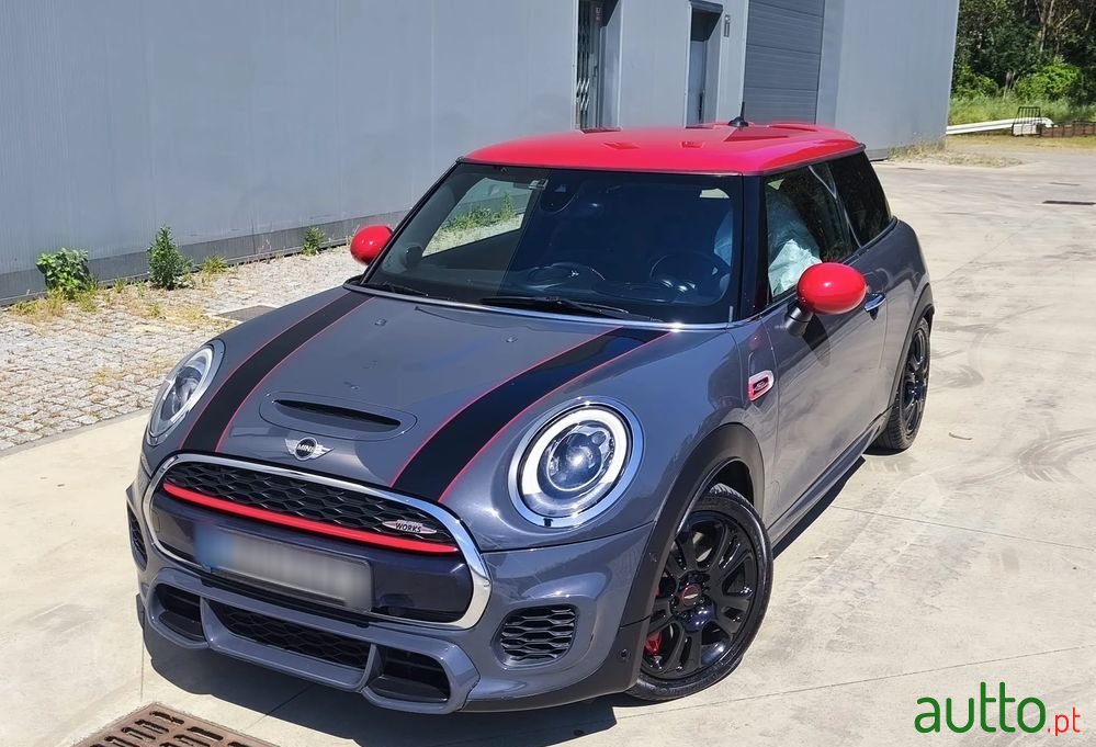 2015' MINI John Cooper Works 3 Portas photo #1