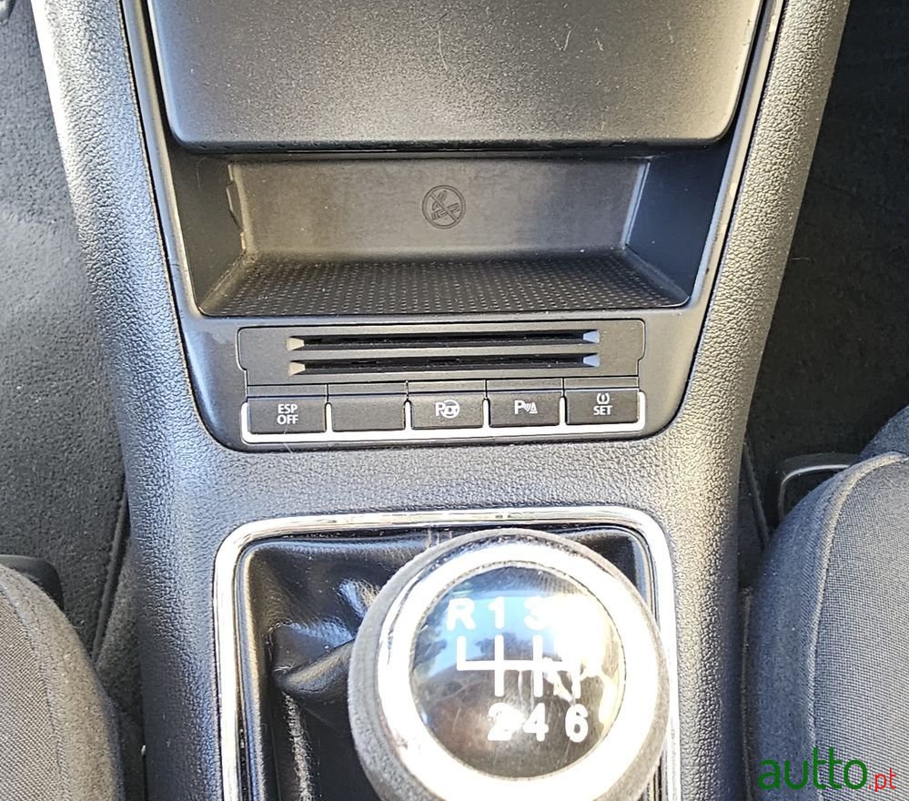 2009' Volkswagen Tiguan photo #3