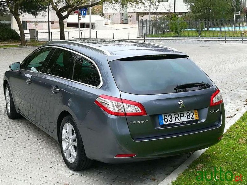 2012' Peugeot 508 Sw photo #2