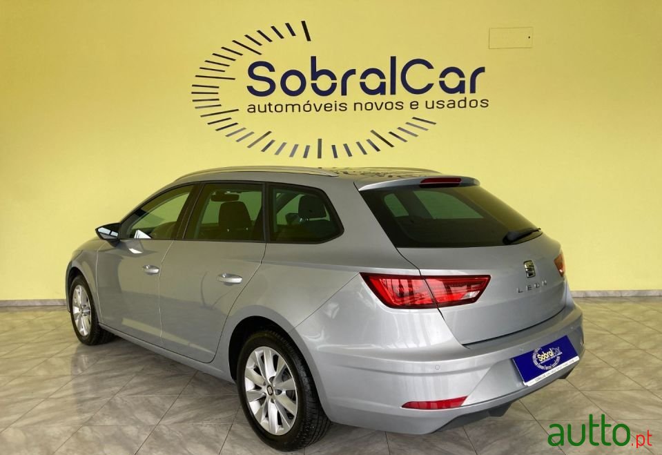 2018' SEAT Leon-St photo #5