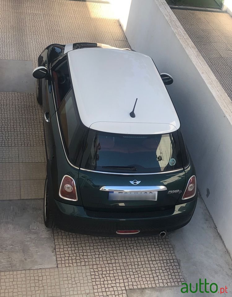 2009' MINI Cooper D 3 Portas photo #2