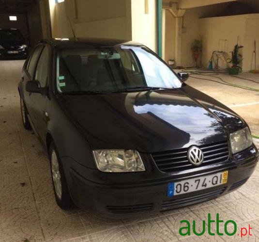 2000' Volkswagen Bora 1.9 photo #1