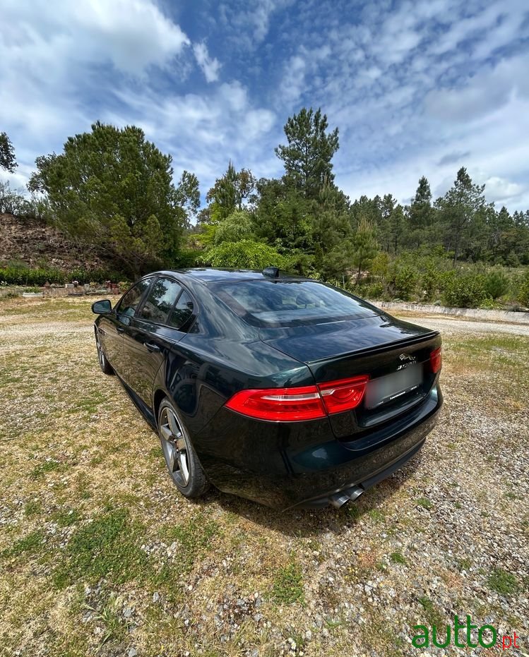 2017' Jaguar XE 20D Aut. R-Sport photo #3
