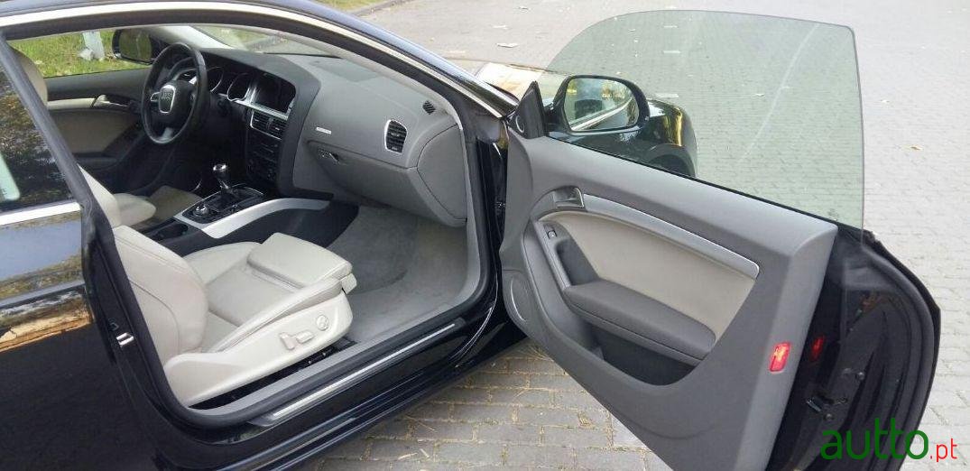 2009' Audi A5 photo #1