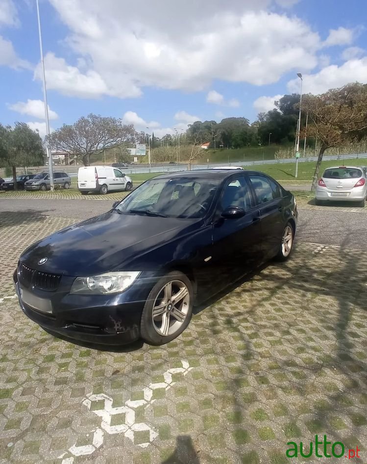 2005' BMW 320 photo #1