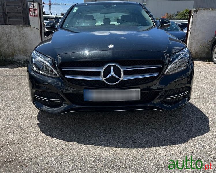 2015' Mercedes-Benz Classe C photo #3