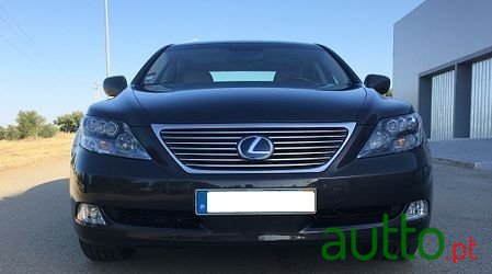 2008' Lexus Ls-600H photo #3