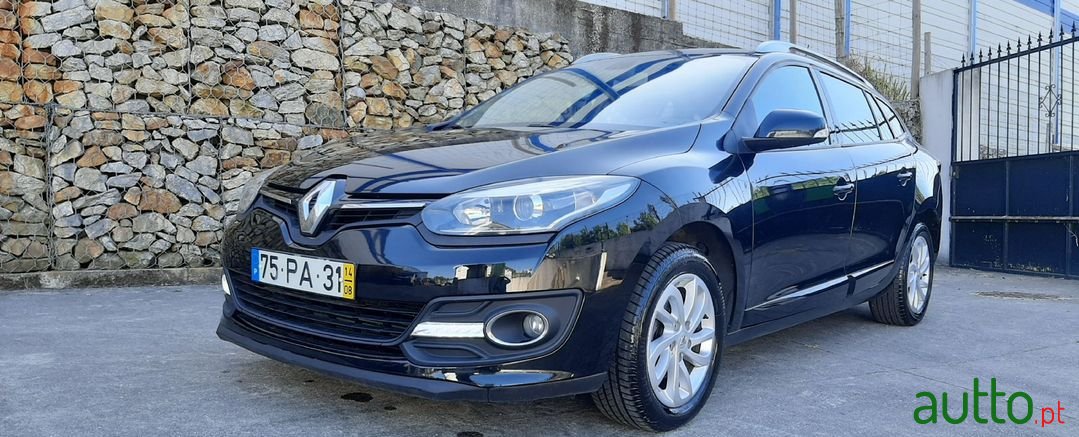 2014' Renault Megane Sport Tourer photo #6