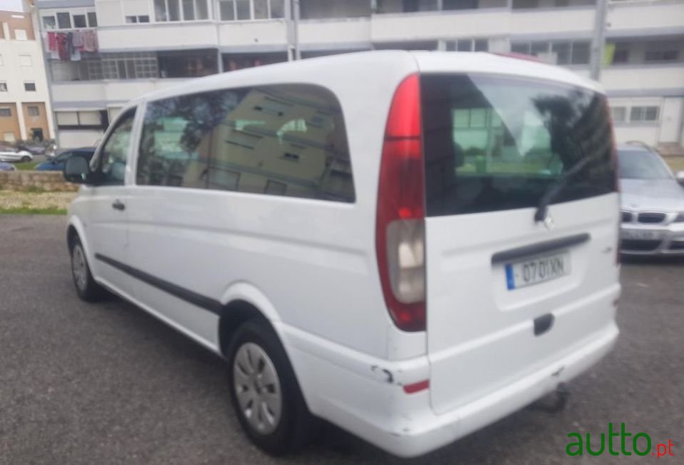 2004' Mercedes-Benz Vito photo #2