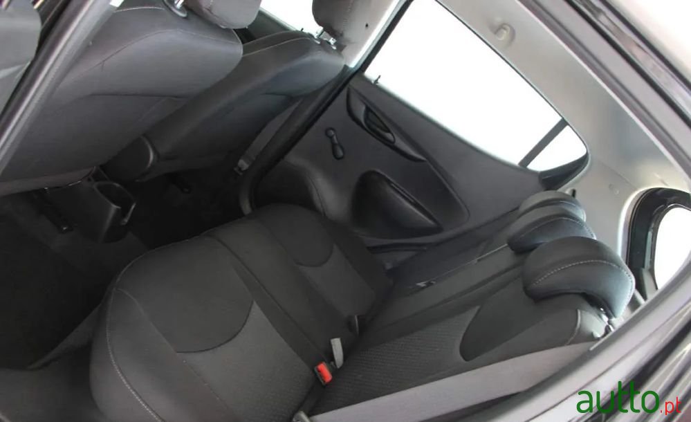 2017' Opel Karl 1.0 Flexfuel photo #6