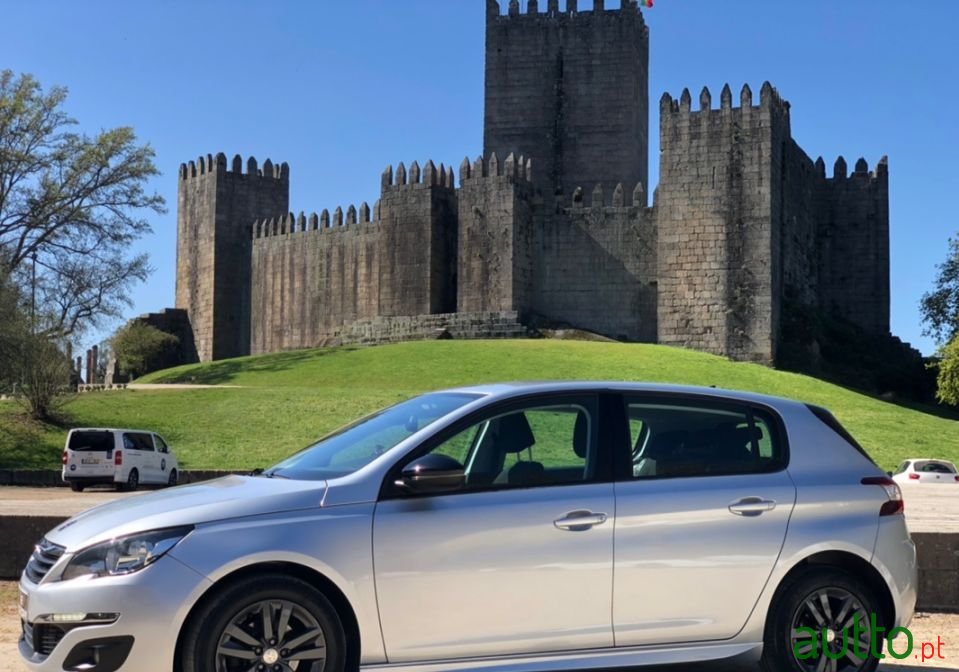 2018' Peugeot 308 photo #1