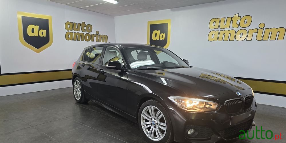 2016' BMW Série 1 D M Sport photo #1