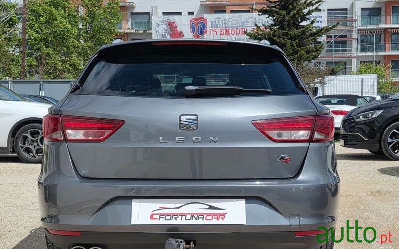 2014' SEAT Leon St 1.6 Tdi Style S/S photo #5