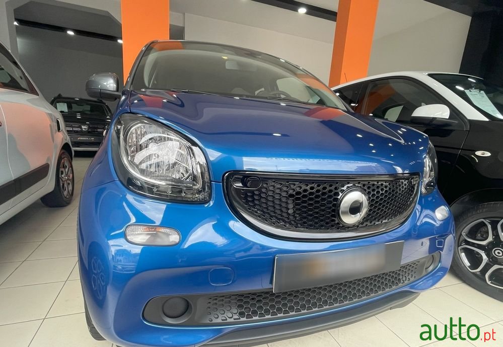 2017' Smart Forfour photo #2
