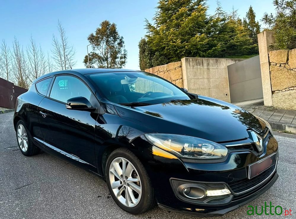 2015' Renault Mégane Coupe photo #2
