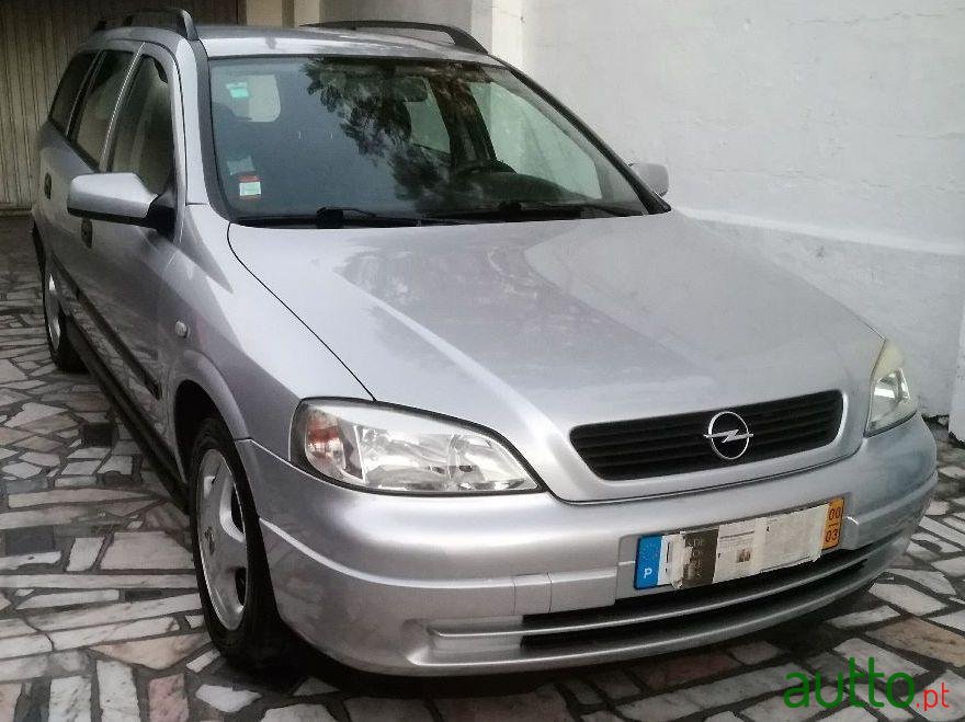 2000' Opel Astra 1.4 Club photo #1