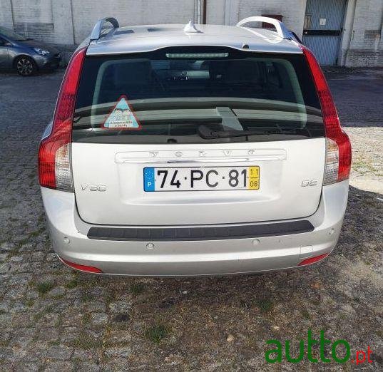 2011' Volvo V50 photo #2