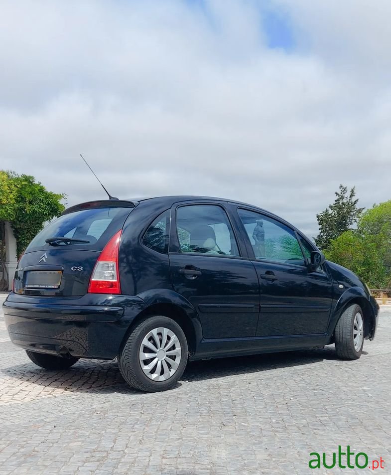 2008' Citroen C3 photo #3