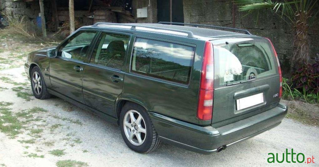 1997' Volvo V70 photo #2
