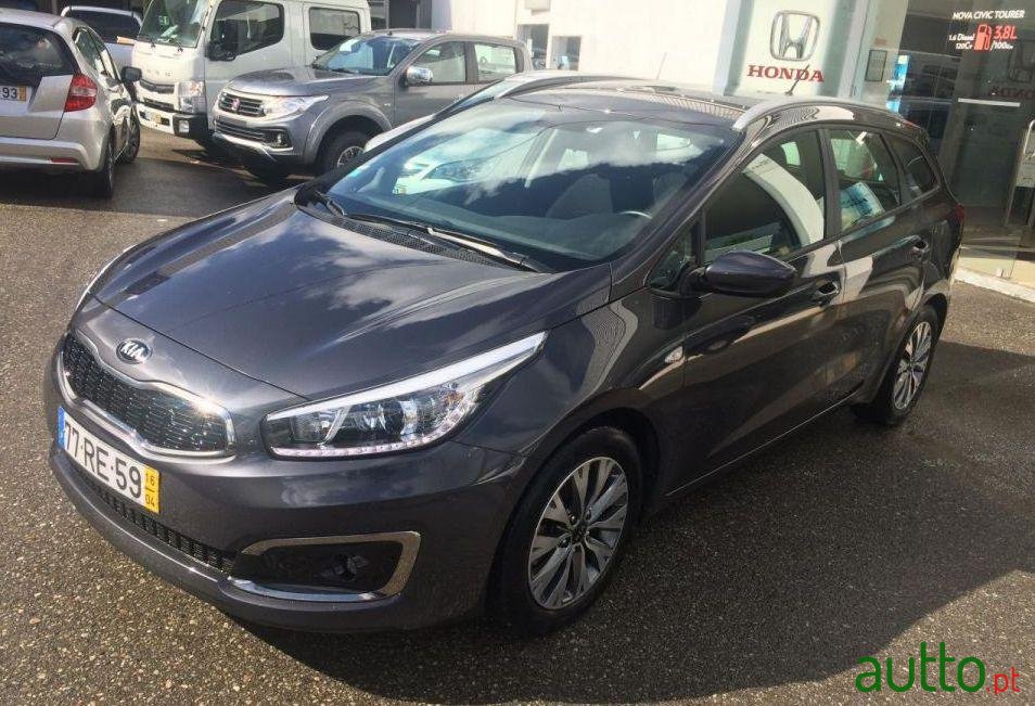 2016' Kia Ceed-Sw 1.4 Crdi photo #1