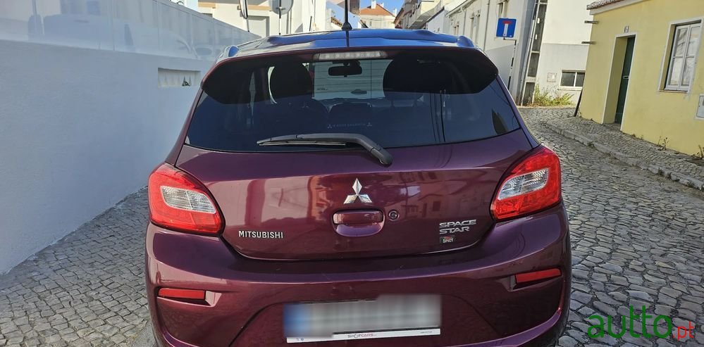 2018' Mitsubishi Space Star photo #5