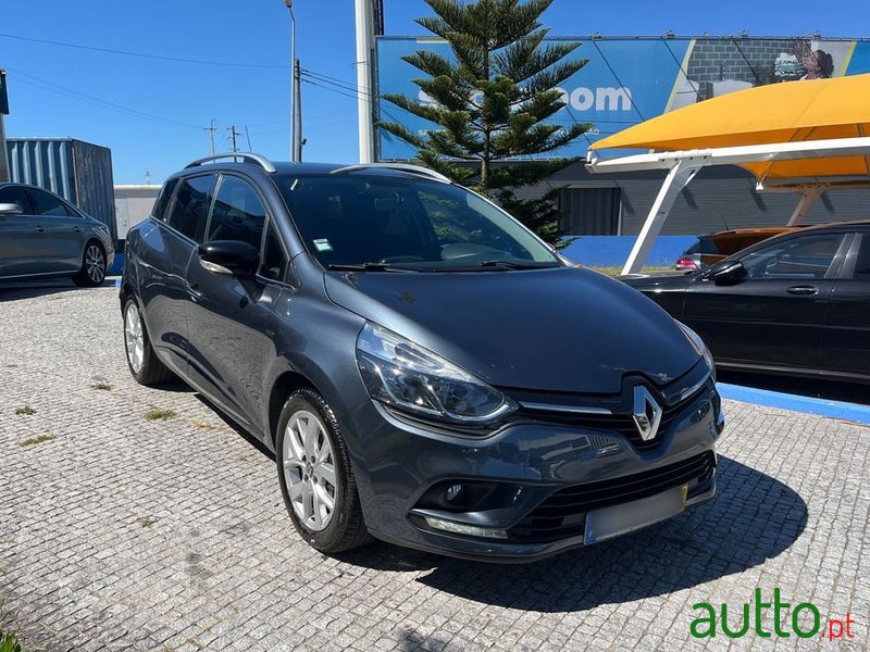 2018' Renault Clio Sport Tourer photo #4