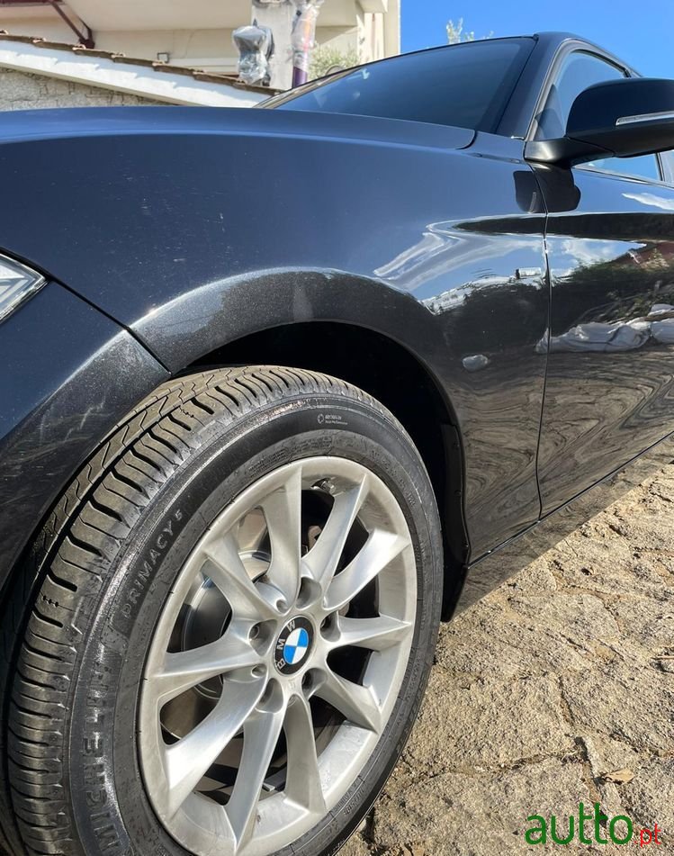 2012' BMW Série 1 Da Line Sport photo #3