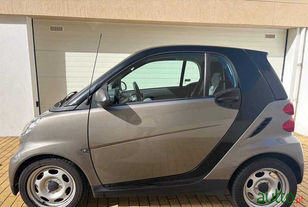2011' Smart Fortwo photo #5