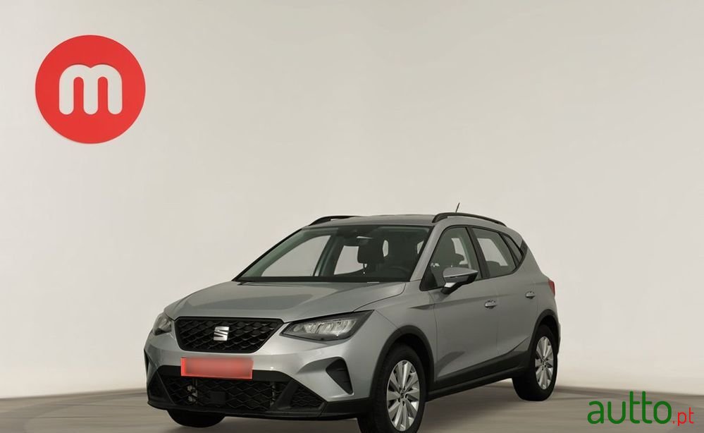 2024' SEAT Arona 1.0 Tsi Style Dsg photo #2