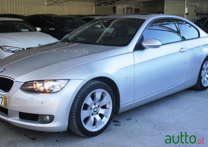 2008' BMW 320 D Coupe photo #1