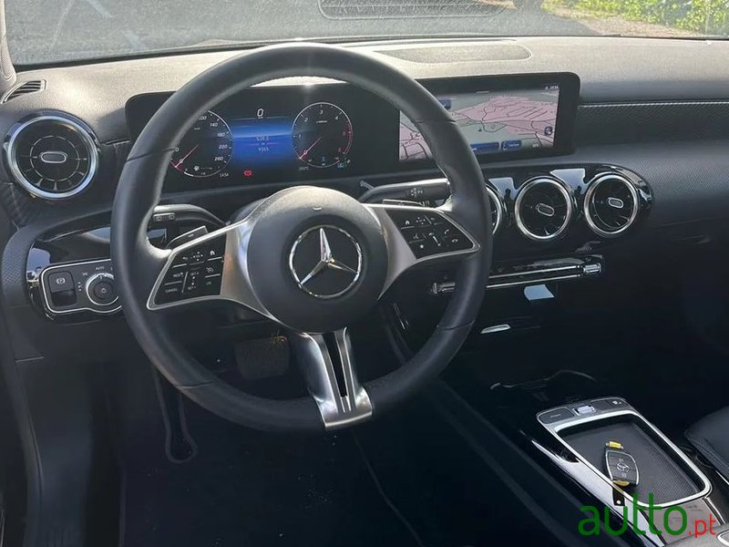 2023' Mercedes-Benz A 200 D Progressive Aut. photo #2