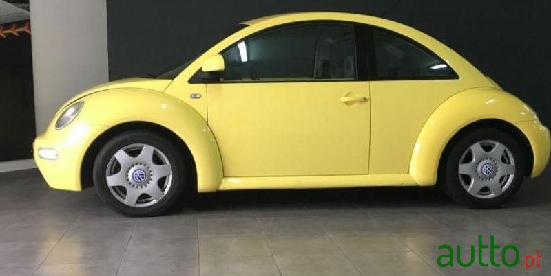 1999' Volkswagen Beetle photo #2