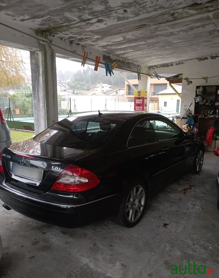 2007' Mercedes-Benz CLK 220 photo #2