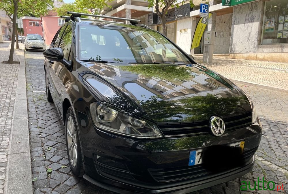 2016' Volkswagen Golf Variant photo #3