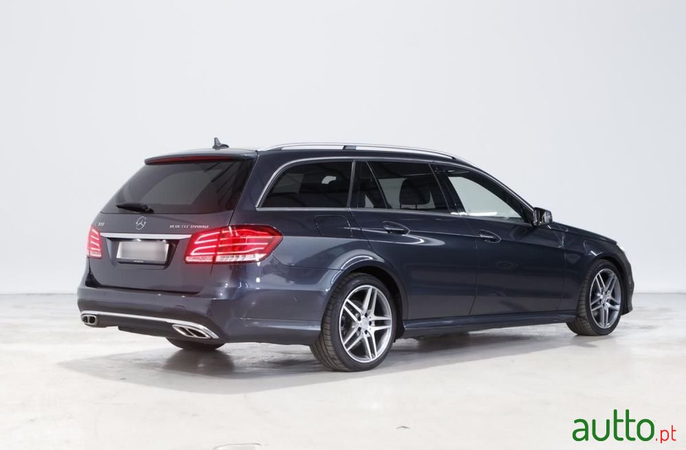 2014' Mercedes-Benz Classe E photo #3