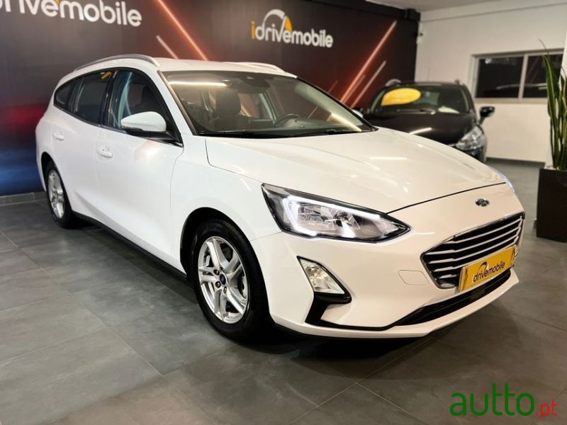 2020' Ford Focus Sw photo #1