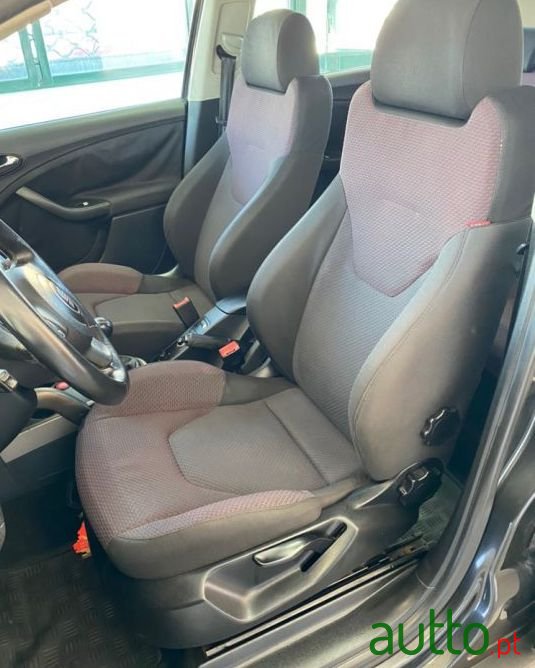 2004' SEAT Altea Sport photo #3