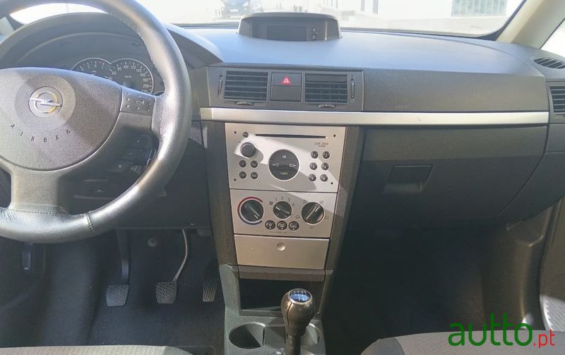 2004' Opel Meriva 1.6 Cosmo photo #6