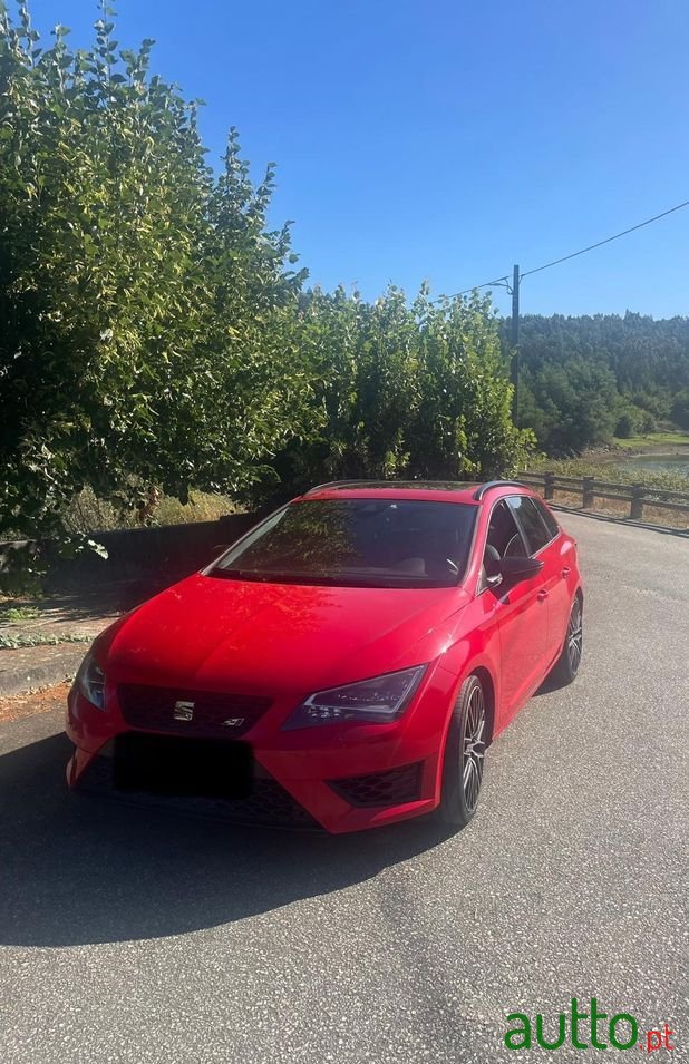 2016' SEAT Leon St photo #1