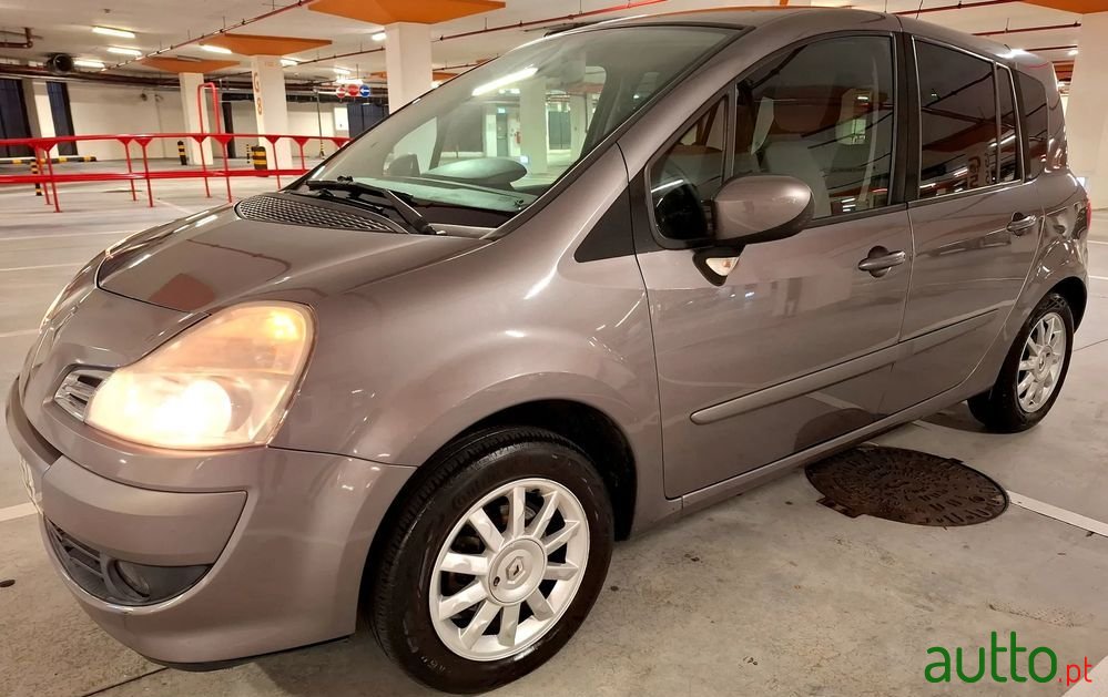 2010' Renault Modus 1.2 Confort Clim photo #4