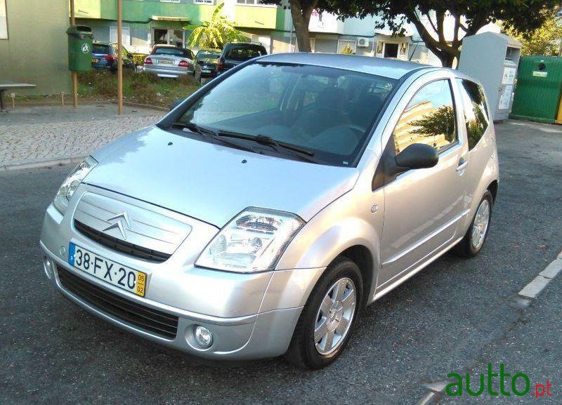 2005' Citroen C2 photo #2