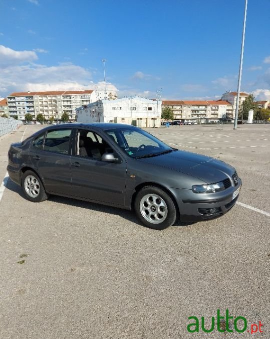 1999' SEAT Toledo photo #1