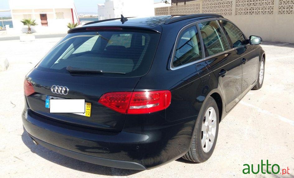 2009' Audi A4 Avant 2.0 Tdi Exclusive photo #1