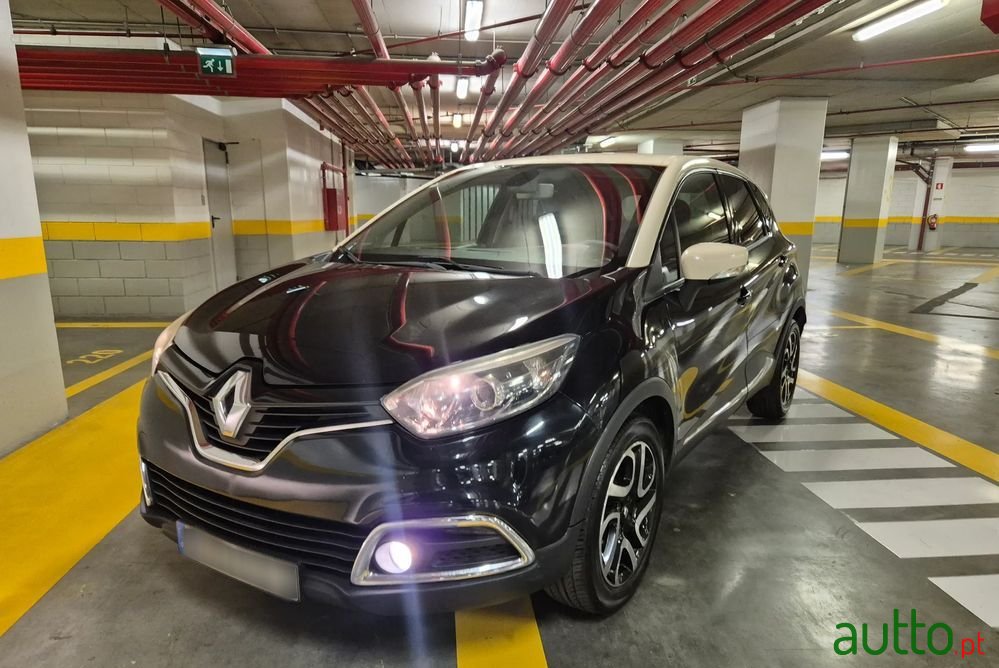2015' Renault Captur 0.9 Tce Sport photo #1