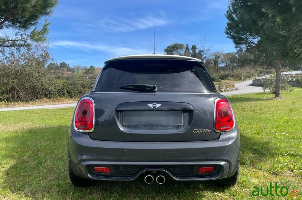 2016' MINI 3 Portas Cooper S photo #6