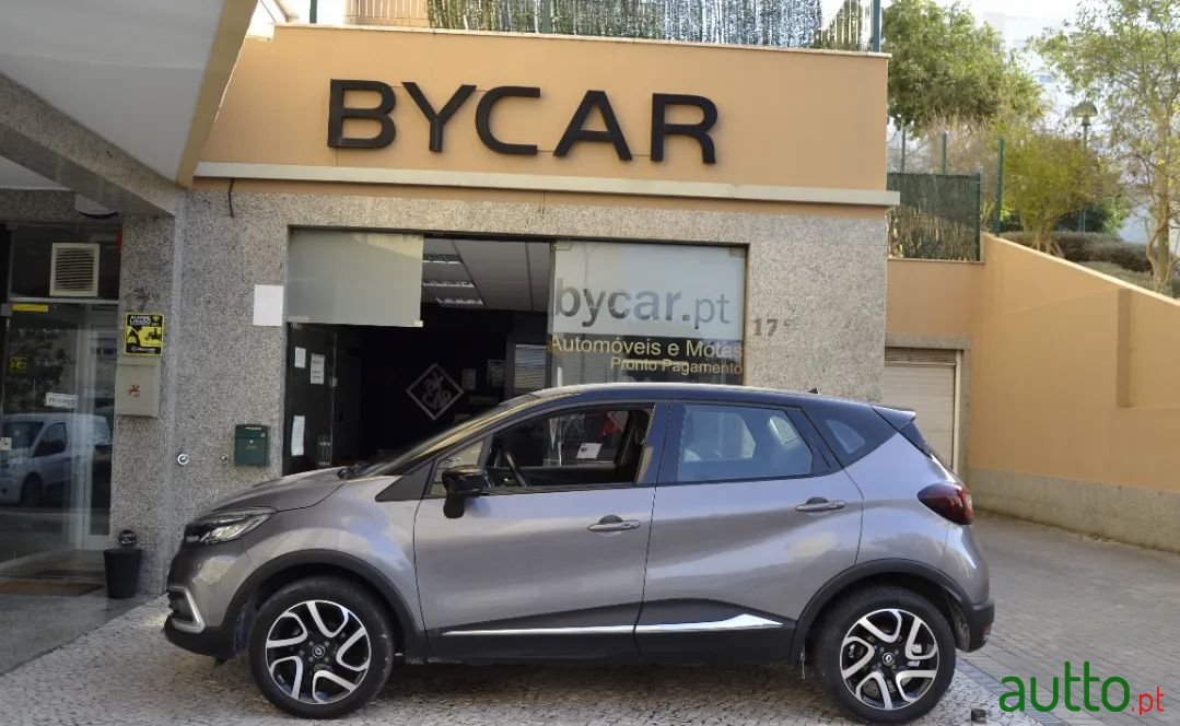 2017' Renault Captur photo #1