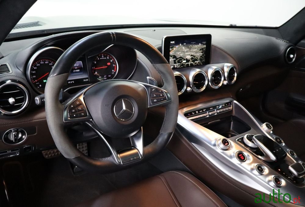 2015' Mercedes-Benz AMG GT S photo #5