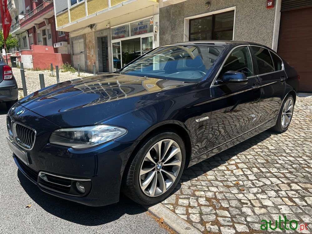 2017' BMW Série 5 D Line Luxury Auto photo #1