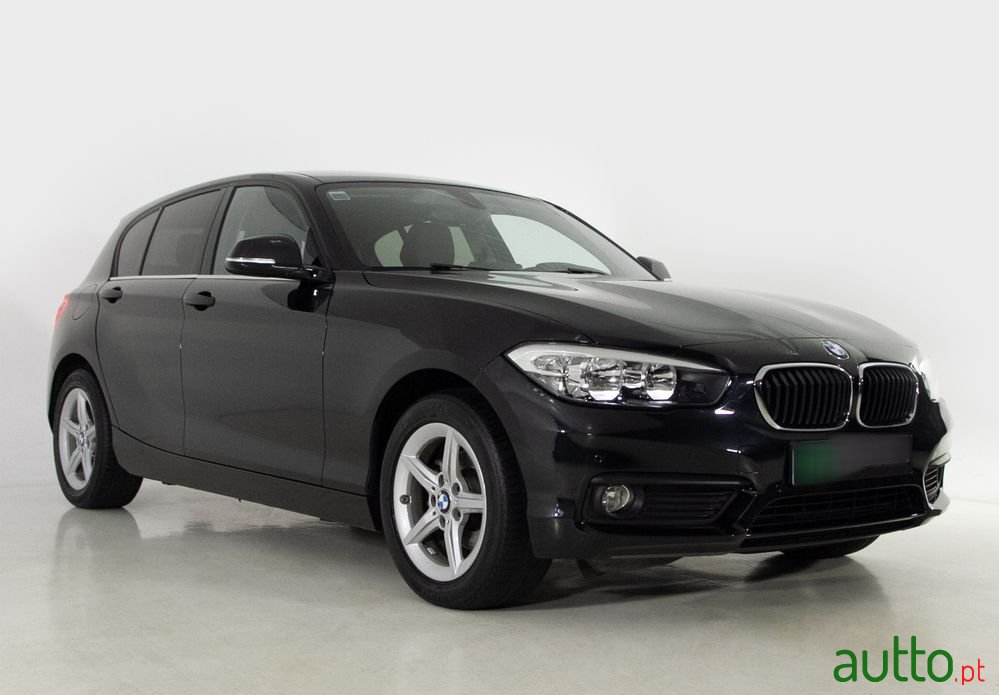 2018' BMW 116 D Advantage Auto photo #3